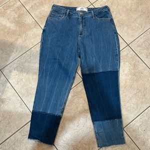 Hollister curvy high rise mom jeans